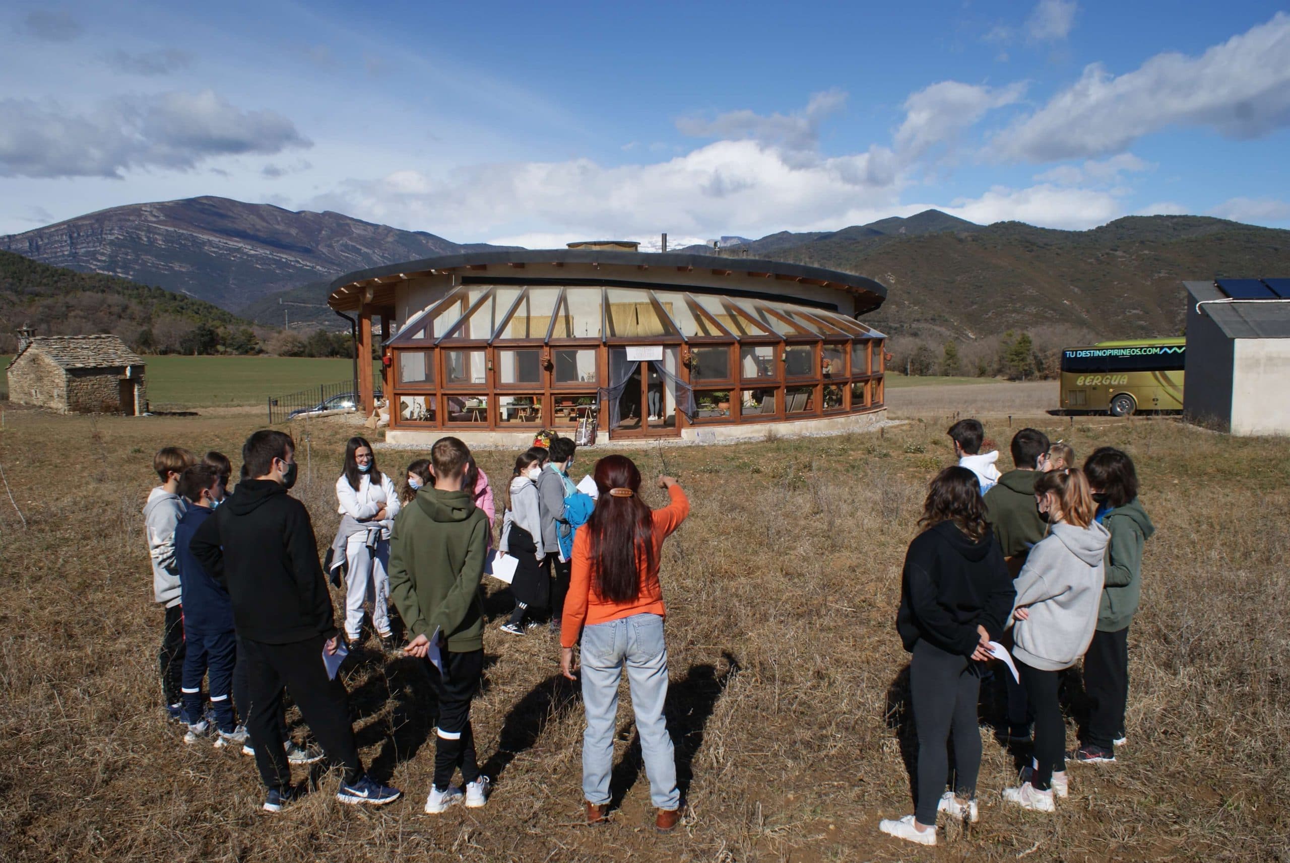 ¿Qué sabe la juventud sobre bioconstrucción?